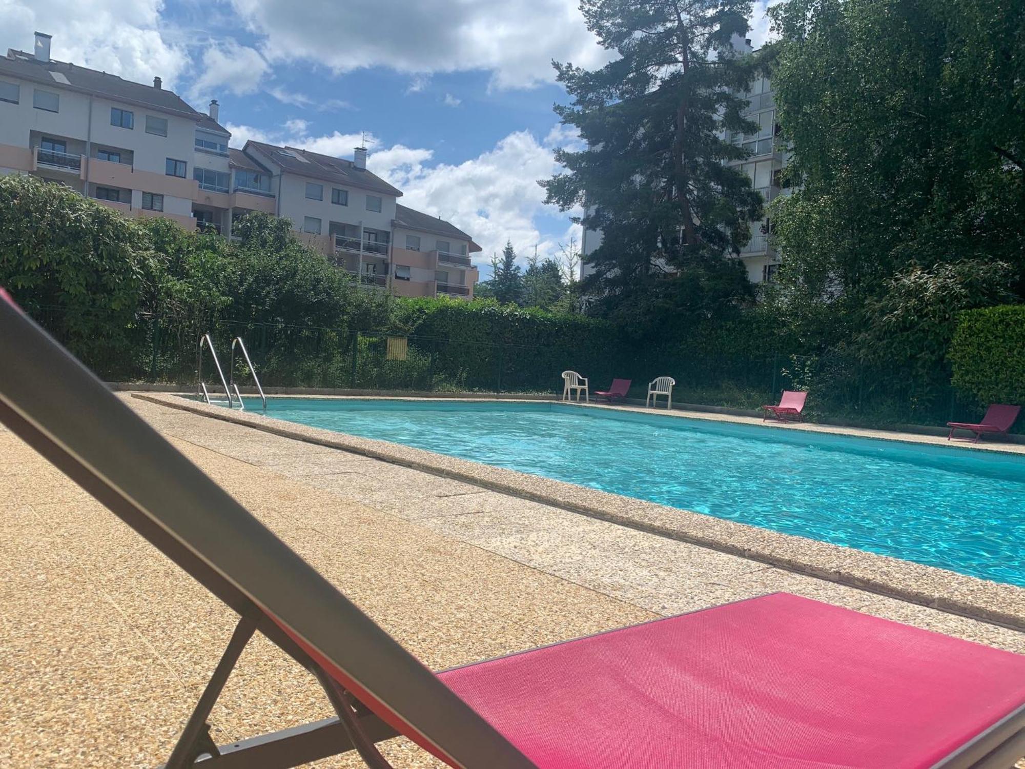 Kusmi Love Piscine Proche Du Lac Annecy Eksteriør billede